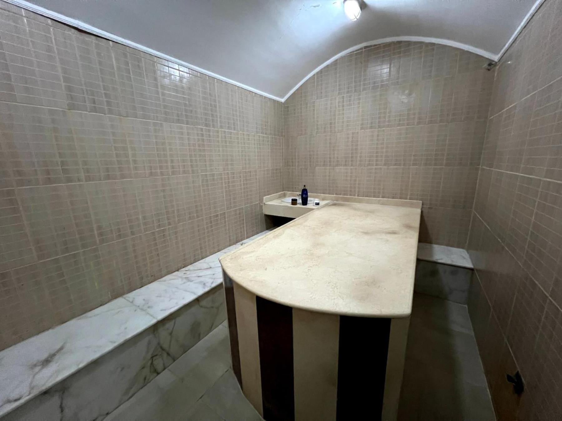 Otel Cliff 4*